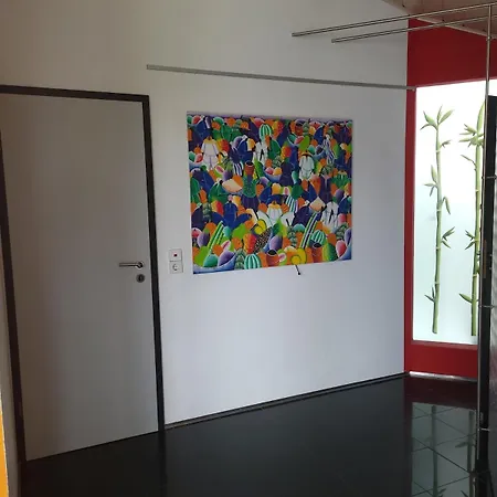 Helle Gemütliche Dg Wohnung, 88qm, Klimatisiert * Philippsburg